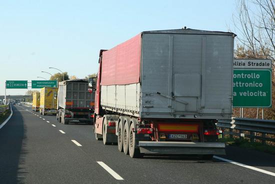 INTENSIFICATI I CONTROLLI IN MATERIA DI TRASPORTO MERCI 